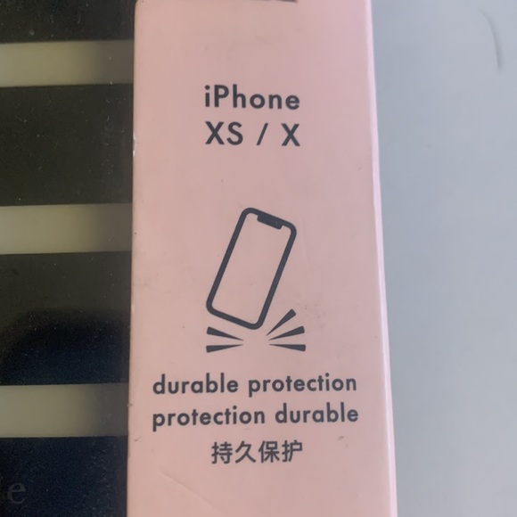 Kate Spade iPhone wrap folio case for iPhone X and XS - Picture 3 of 7